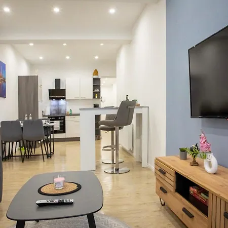 Hannibal - Design Apartment Magnolia 1, Vw Naehe, Parkplatz, Kueche, Highspeed-Wlan, Fitness, Solarium Wolfsburg Buitenkant foto