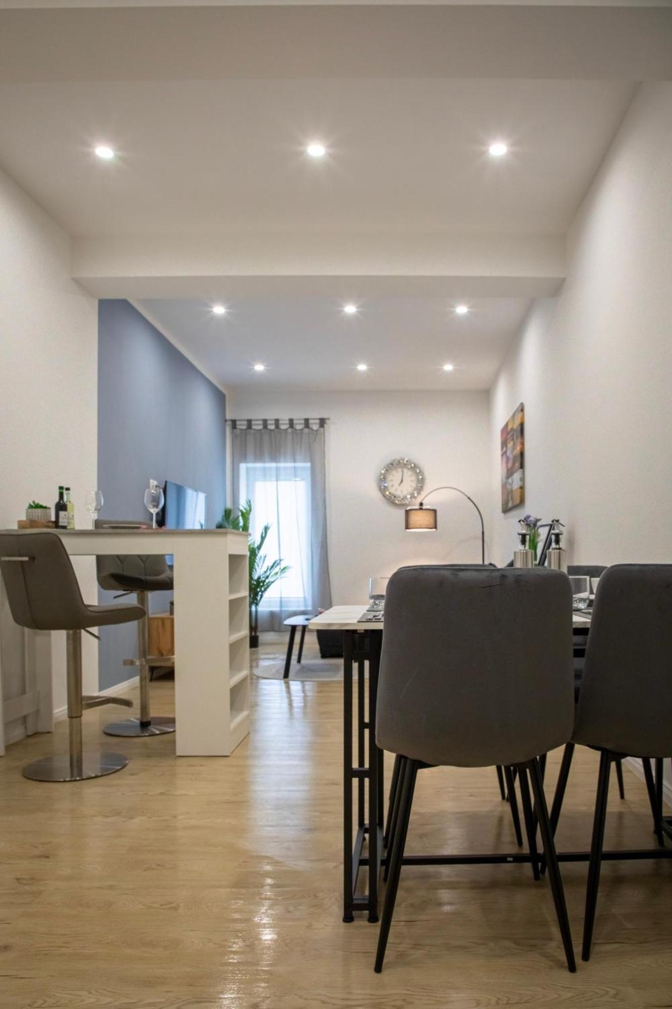 Apartment Hannibal - Design Magnolia 1, Vw Naehe, Parkplatz, Kueche, Highspeed-wlan, Fitness, Solarium *